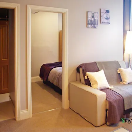 Drummond House Apartament